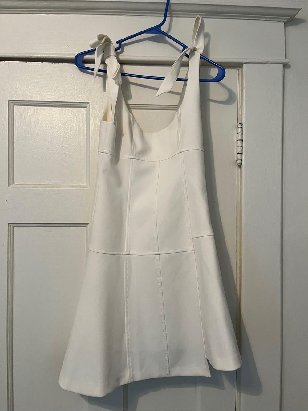Cinq a sept Ivory Tie-Shoulder Short Dress